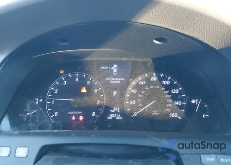 2011 Lexus Ls 460 z USA, uszkodzony, nr VIN JTHCL5EF1B5009034